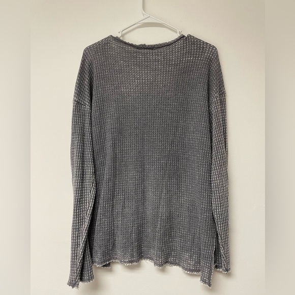 Sadie & Sage Crewneck Sweater - Picture 2 of 3